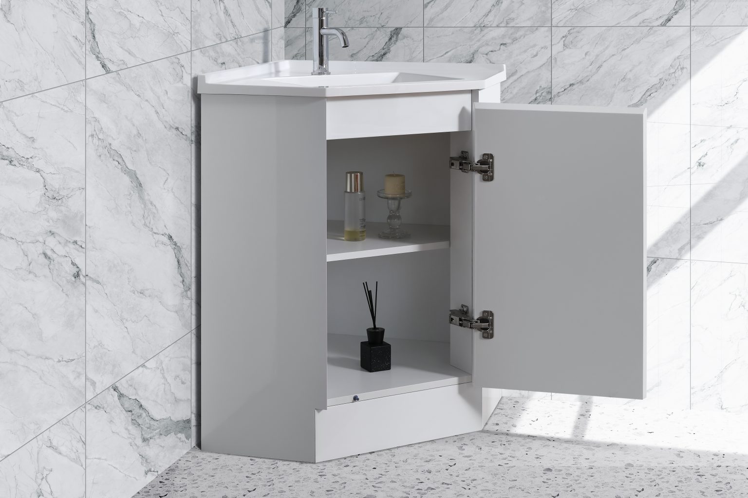 Corner Vanities - Doors And Drawers
